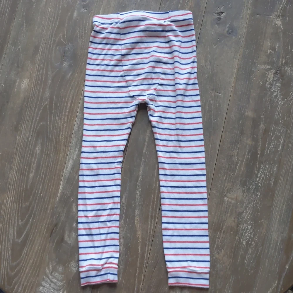 Size 5 Baby Gap cotton pajamas set Peace sign dog stripe print